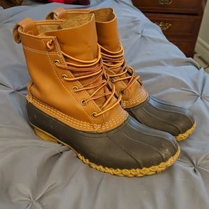 VGUC L.L. Bean Duck Boots